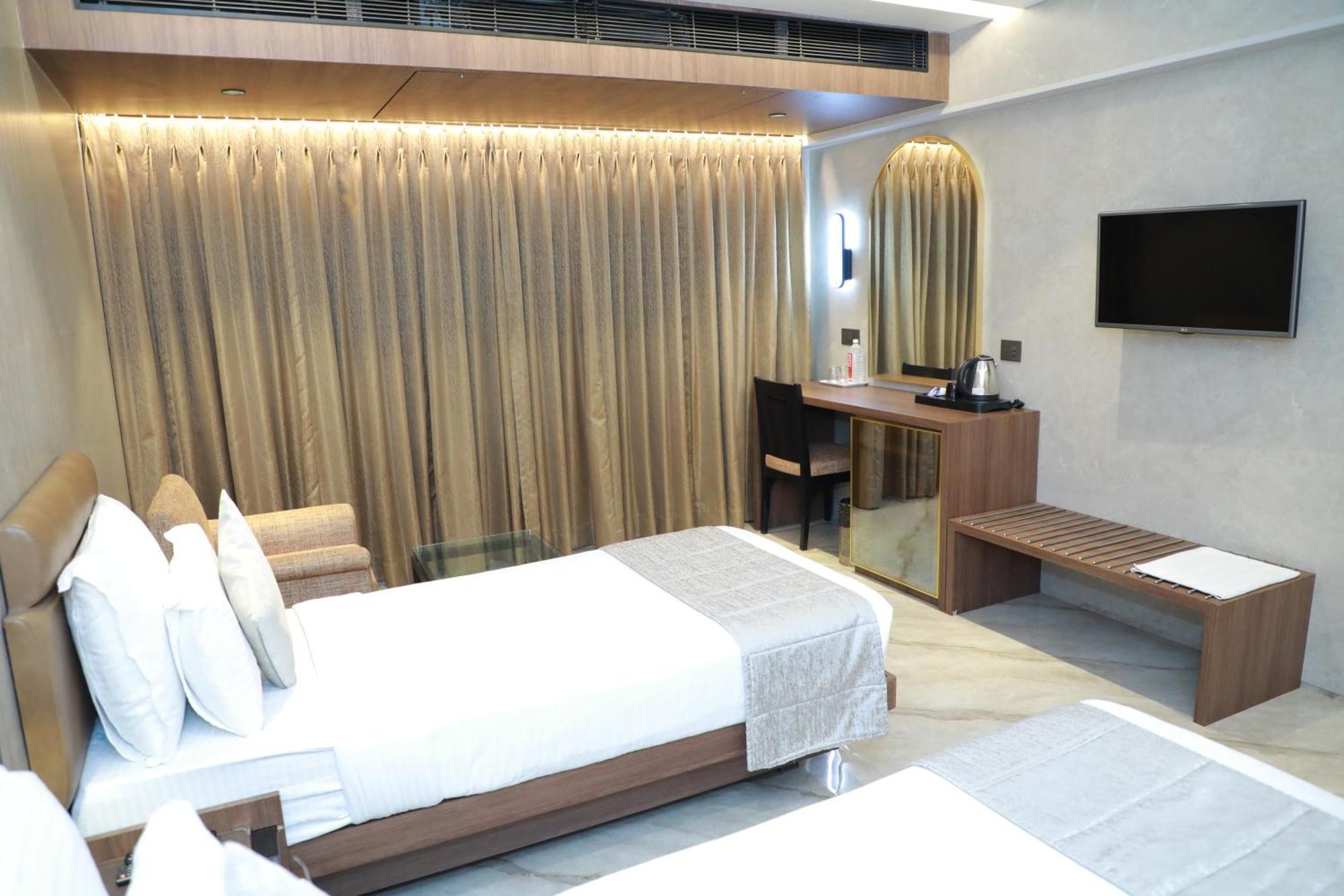 Hotel Archana Residency 뭄바이 외부 사진