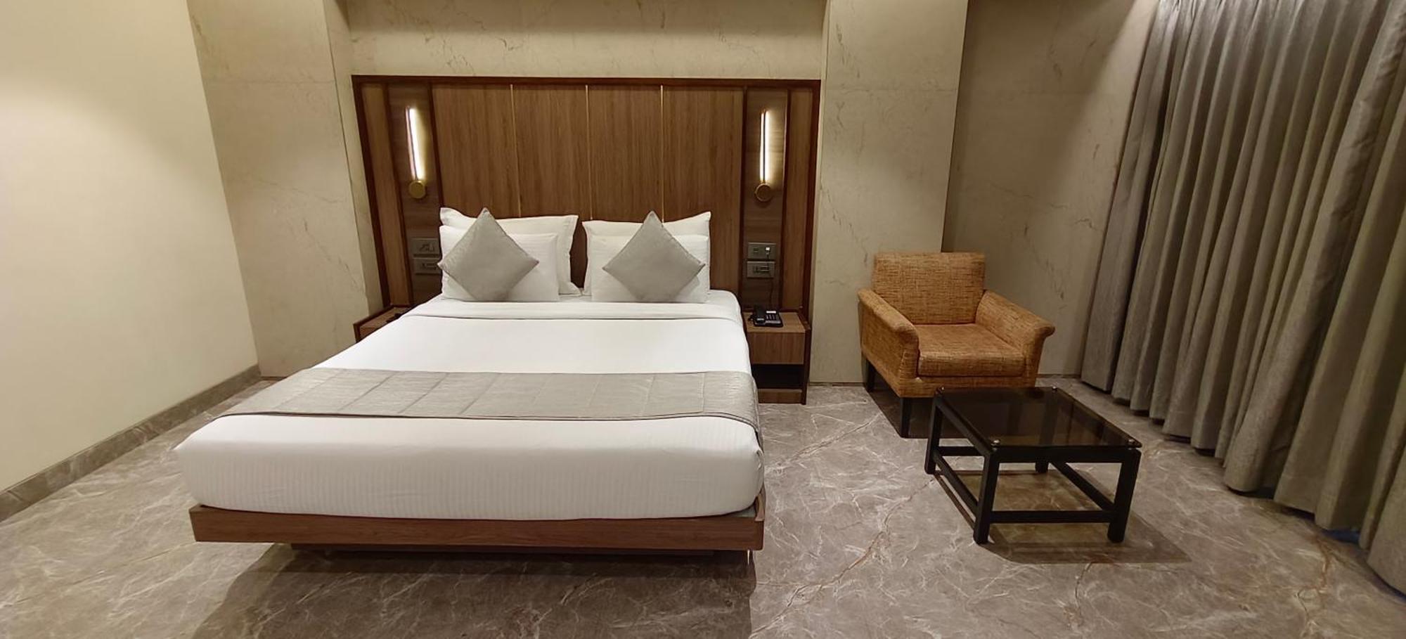 Hotel Archana Residency 뭄바이 외부 사진