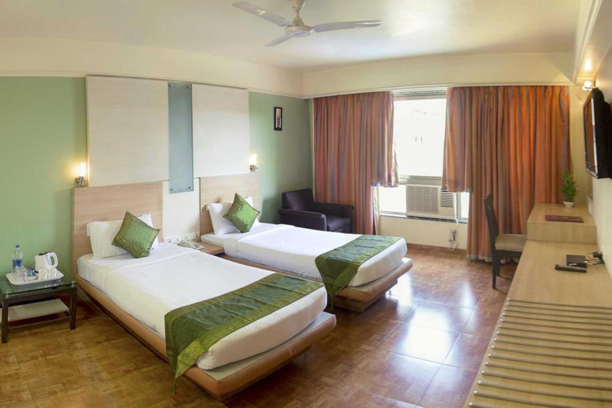 Hotel Archana Residency 뭄바이 외부 사진
